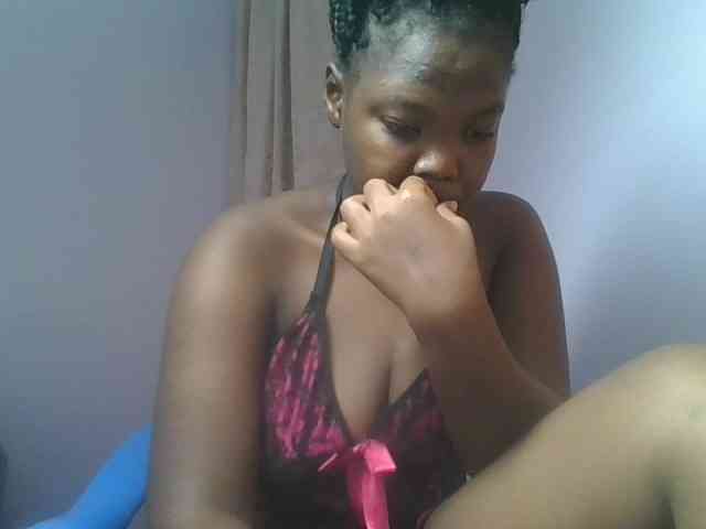 Sexyicey webcam
