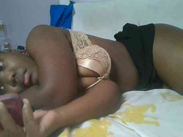 Sexyicey webcam