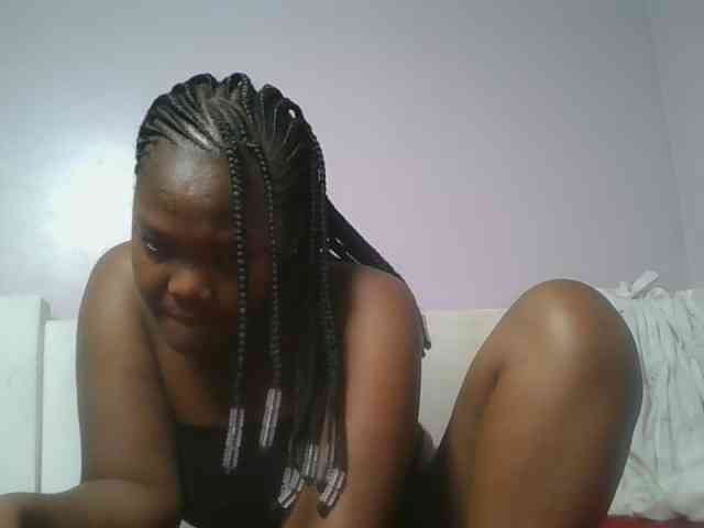 Sexyicey webcam