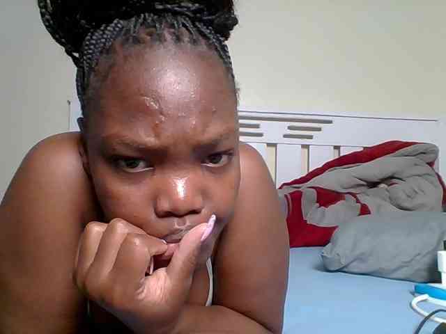 Sexyicey webcam