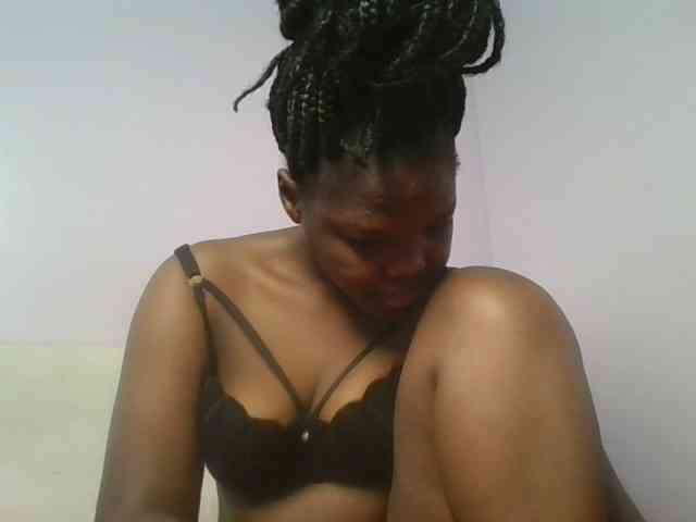 Sexyicey webcam