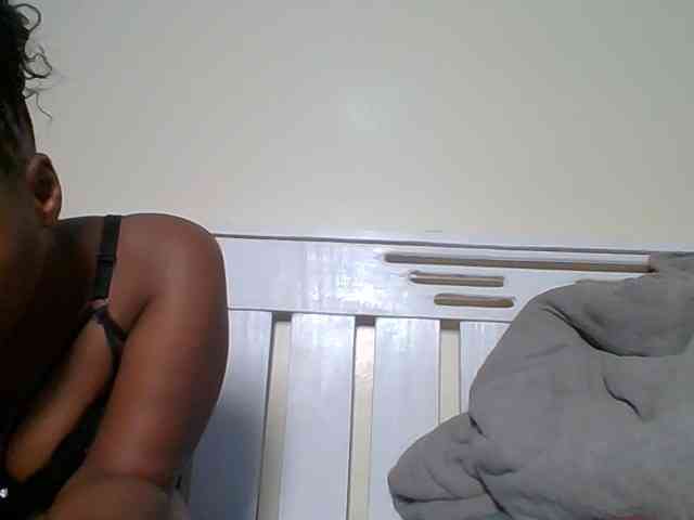 Sexyicey webcam