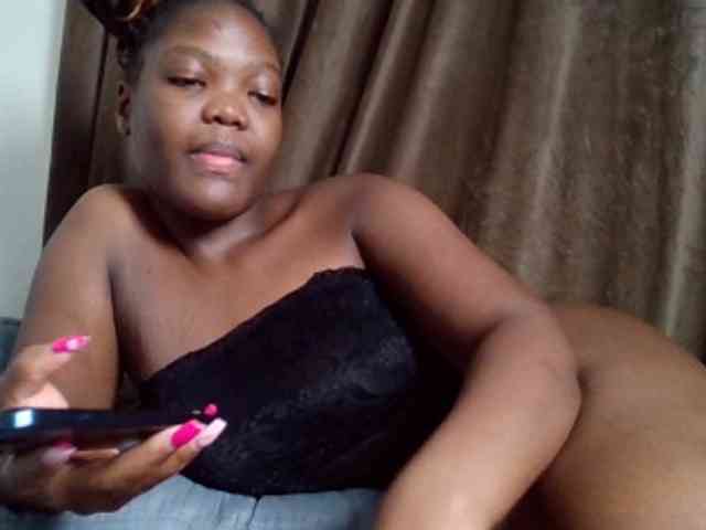 Sexyicey webcam