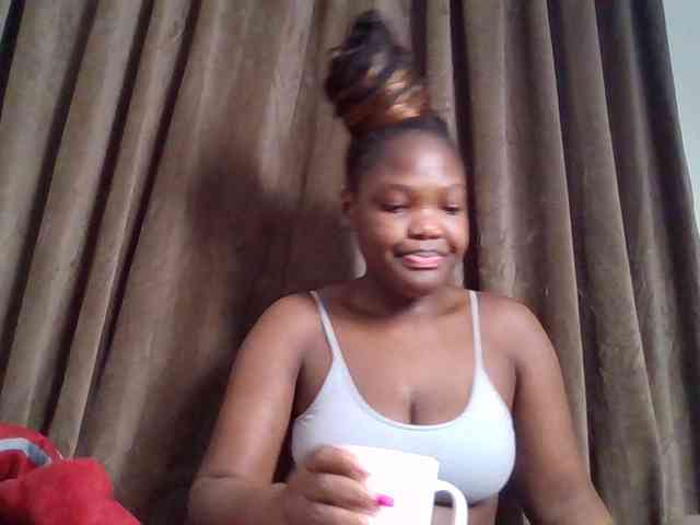 Sexyicey webcam