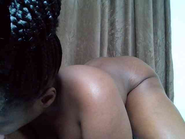 Sexyicey webcam