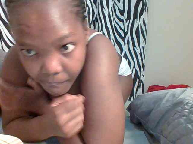 Sexyicey webcam