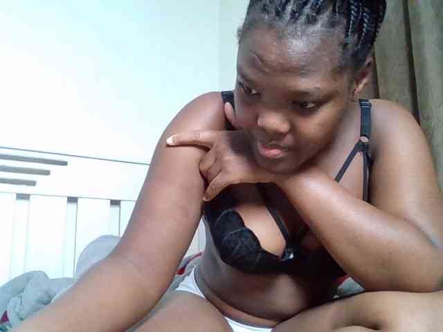 Sexyicey webcam
