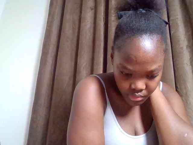 Sexyicey webcam