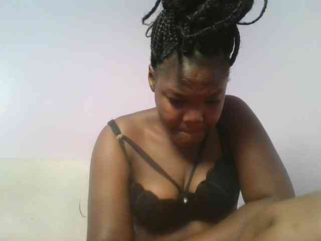 Sexyicey webcam