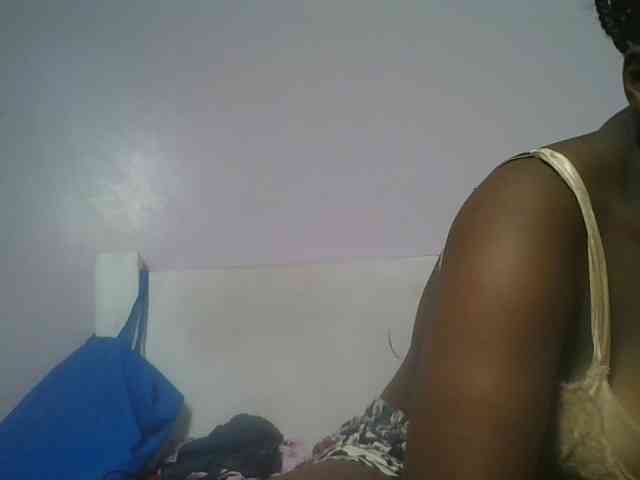Sexyicey webcam