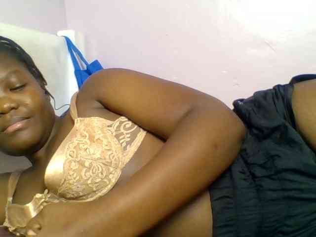 Sexyicey webcam