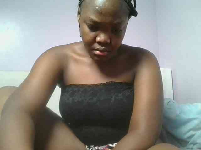 Sexyicey webcam
