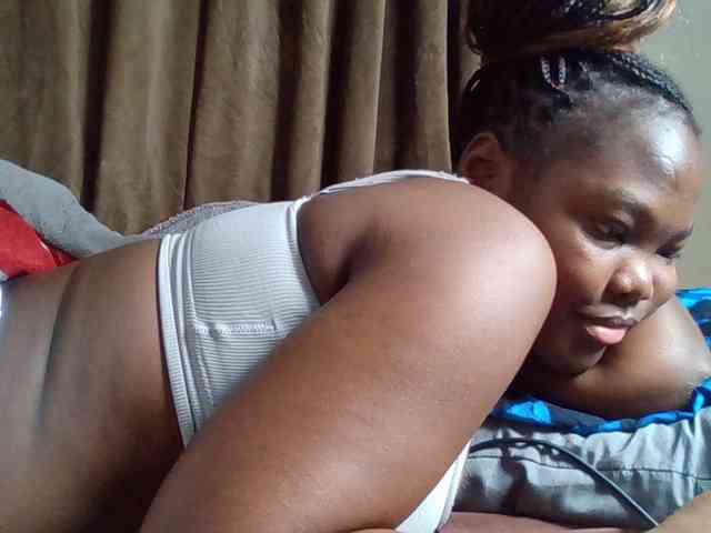 Sexyicey webcam