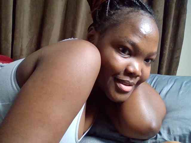 Sexyicey webcam