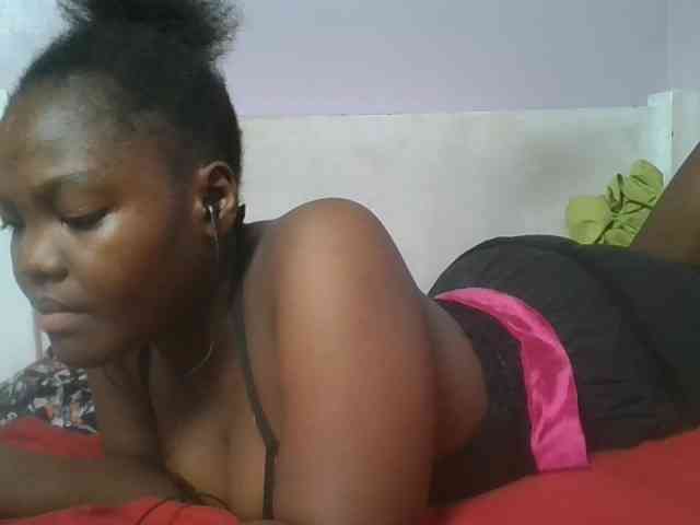 Sexyicey webcam