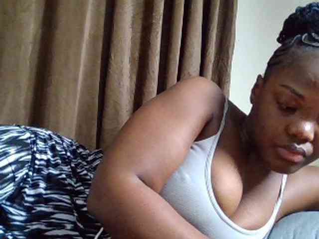 Sexyicey webcam