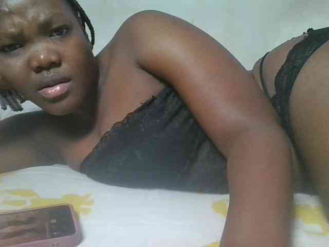 Sexyicey webcam