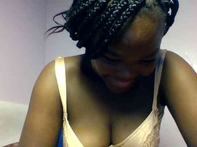 Sexyicey webcam