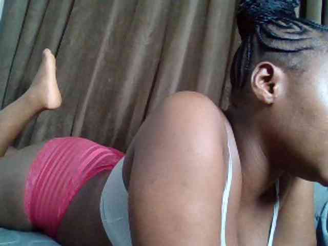 Sexyicey webcam