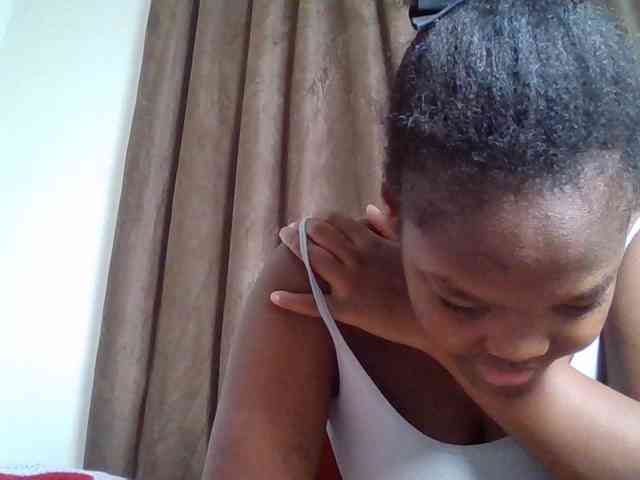 Sexyicey webcam