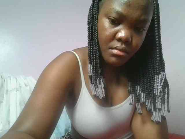 Sexyicey webcam