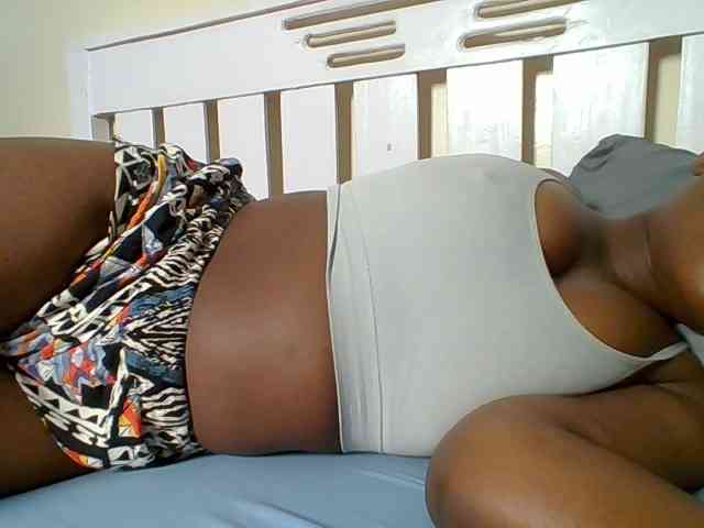 Sexyicey webcam