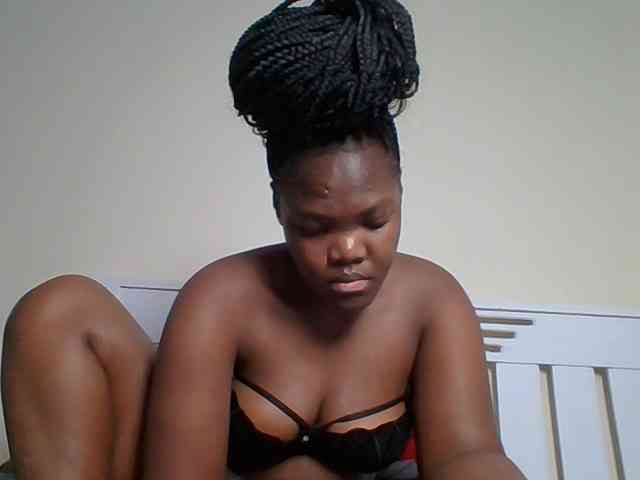Sexyicey webcam