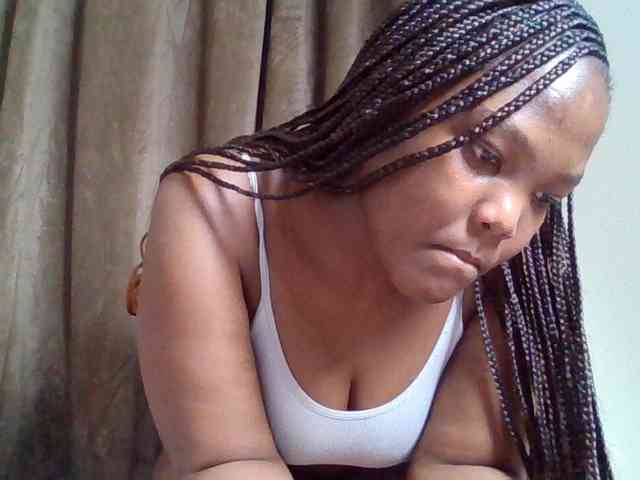 Sexyicey webcam