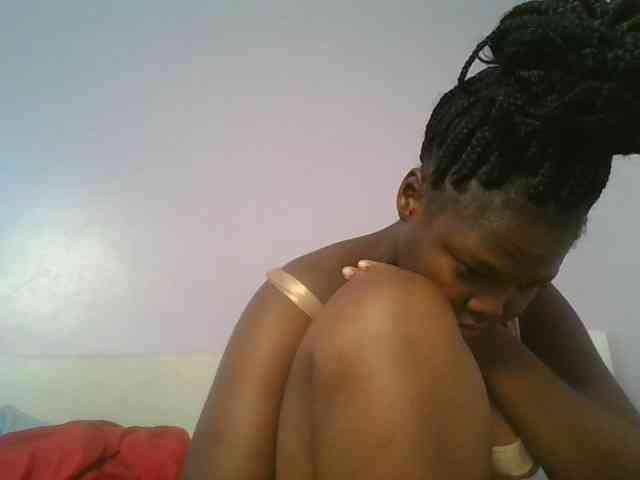 Sexyicey webcam