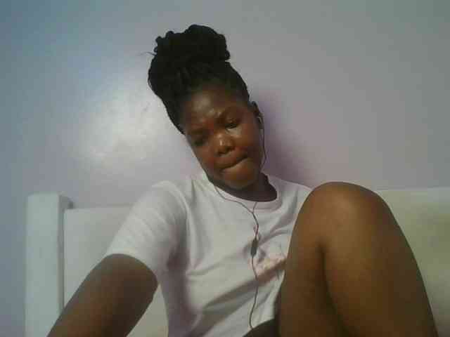 Sexyicey webcam