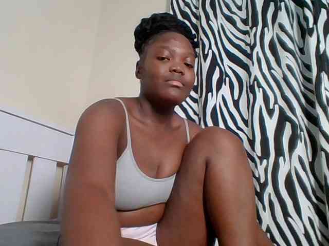 Sexyicey webcam