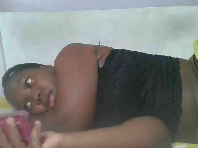 Sexyicey webcam