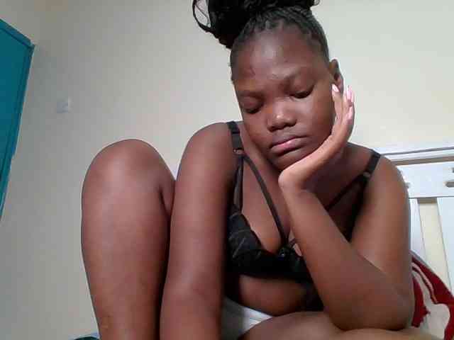 Sexyicey webcam