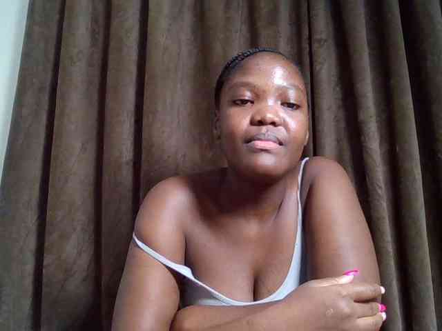 Sexyicey webcam