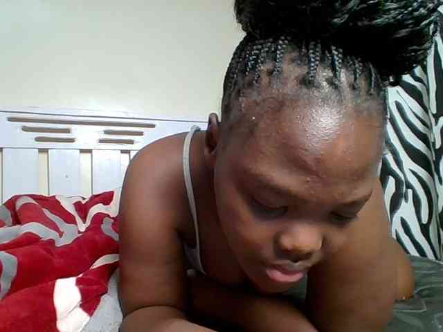 Sexyicey webcam