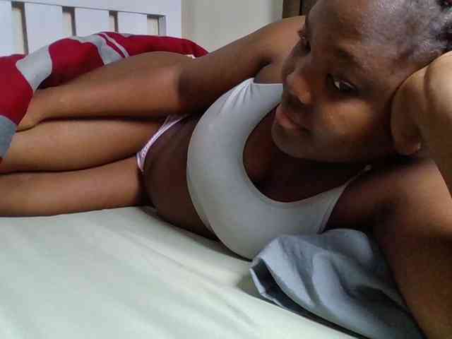 Sexyicey webcam