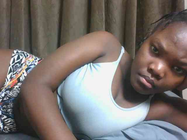 Sexyicey webcam
