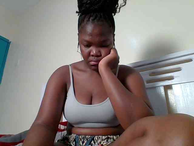 Sexyicey webcam