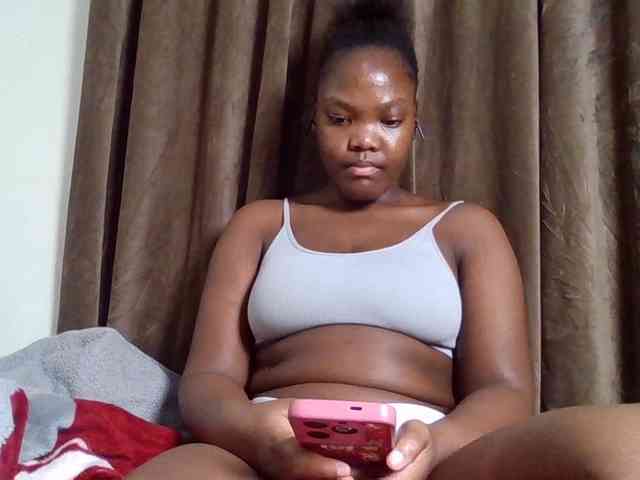 Sexyicey webcam