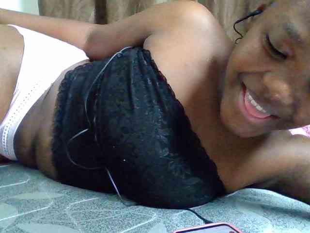 Sexyicey webcam