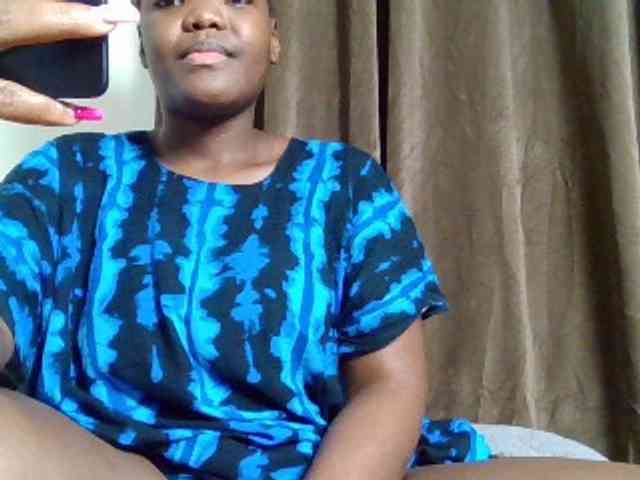Sexyicey webcam