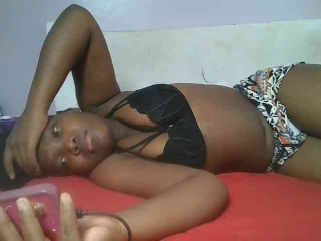 Sexyicey webcam