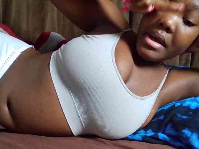 Sexyicey webcam