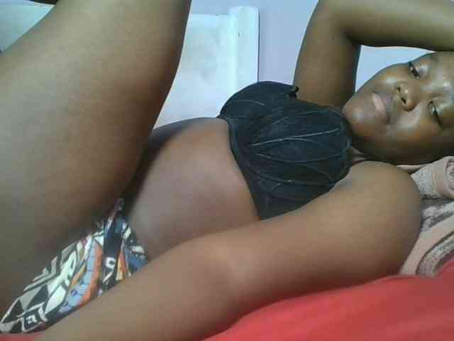 Sexyicey webcam