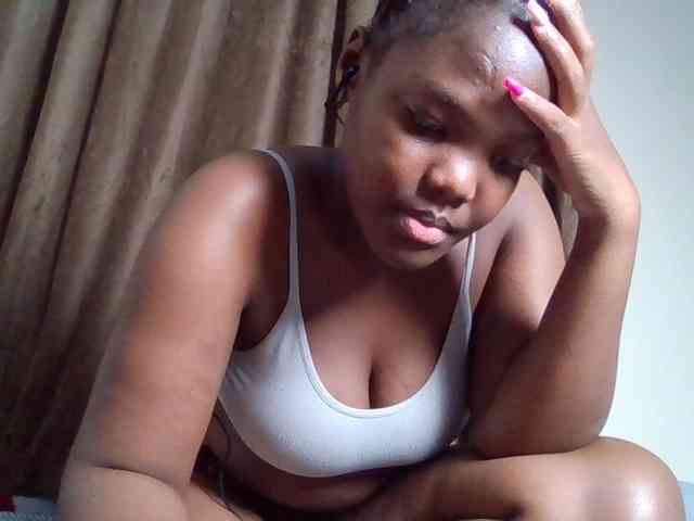 Sexyicey webcam