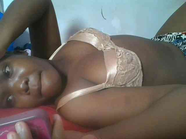Sexyicey webcam