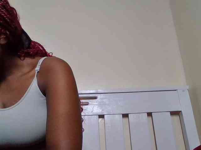 Sexyicey webcam