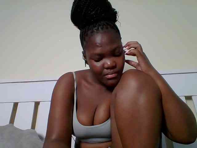 Sexyicey webcam