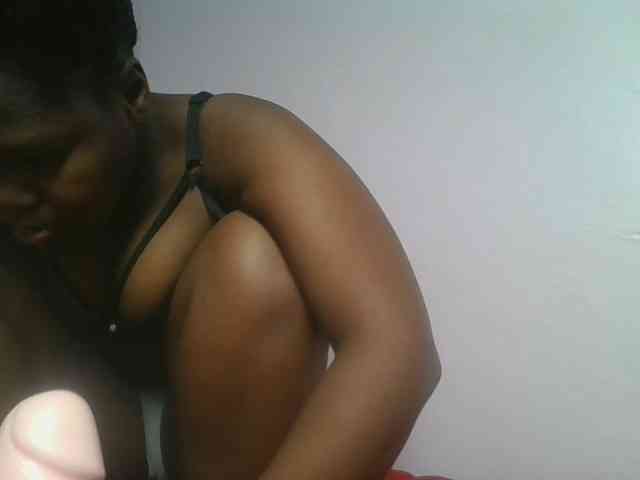 Sexyicey webcam