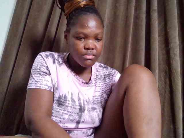Sexyicey webcam